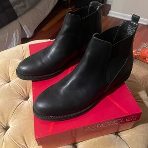 AEROSOLES Women’s Black Leather Boots